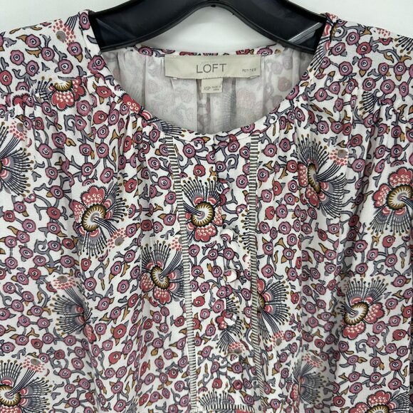 3/$25 LOFT Floral Blouse Top XSP - Picture 6 of 7